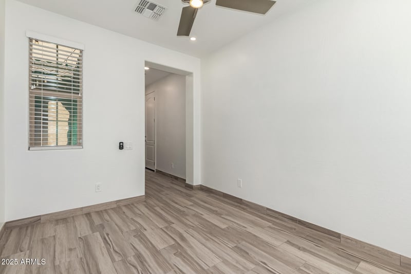 3710 Matthew Dr, Phoenix, AZ 85050