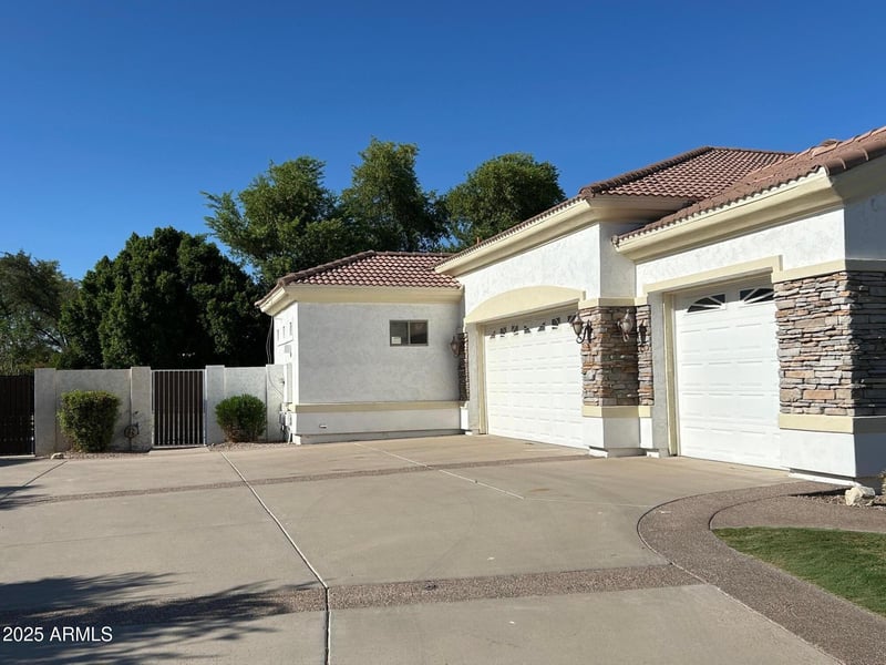 3710 Northridge Cir, Mesa, AZ 85215