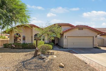3711 E Summerhaven Dr, Phoenix, AZ 85044