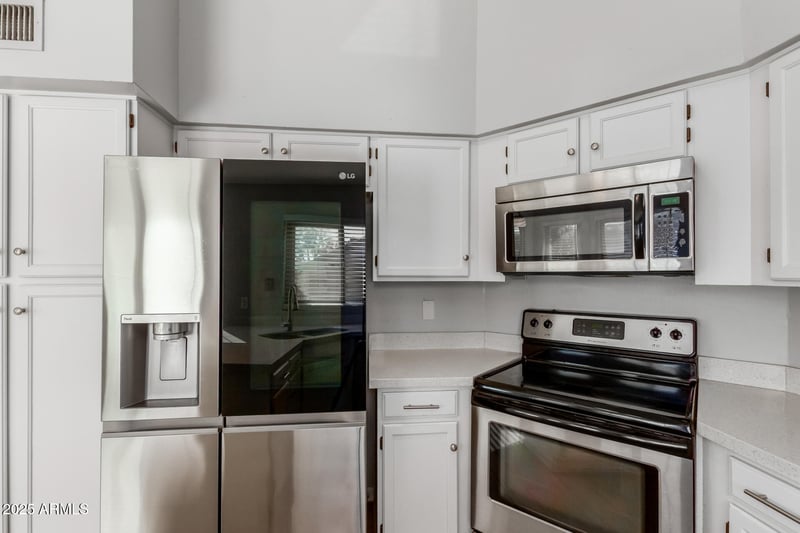 3711 Rosewood Ave, Avondale, AZ 85392