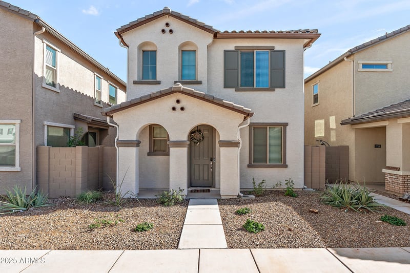 3712 58th Dr, Phoenix, AZ 85043