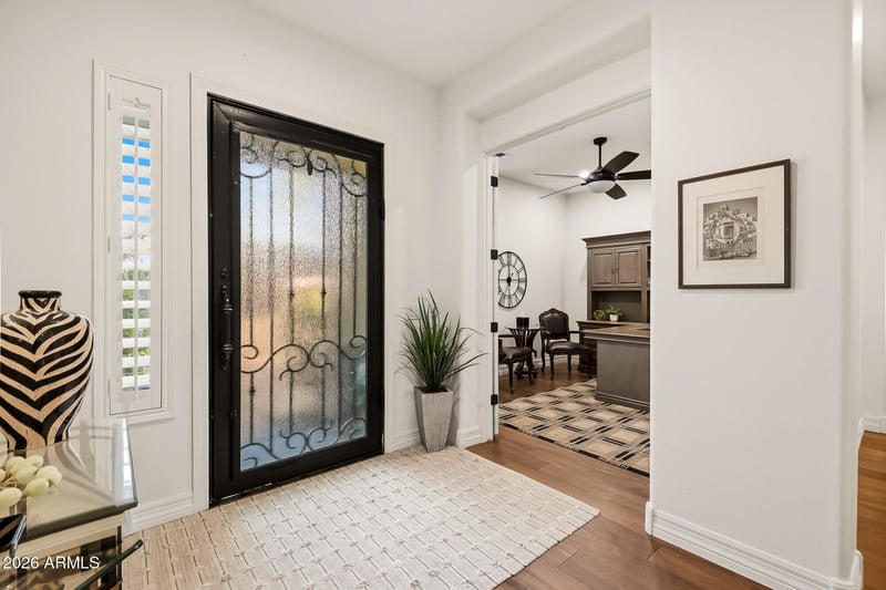 3713 E Ellis St, Mesa, AZ 85205