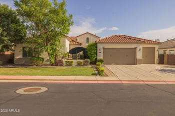 3713 Ellis St, Mesa, AZ 85205