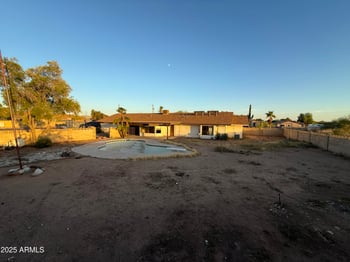 3714 Behrend Dr, Glendale, AZ 85308