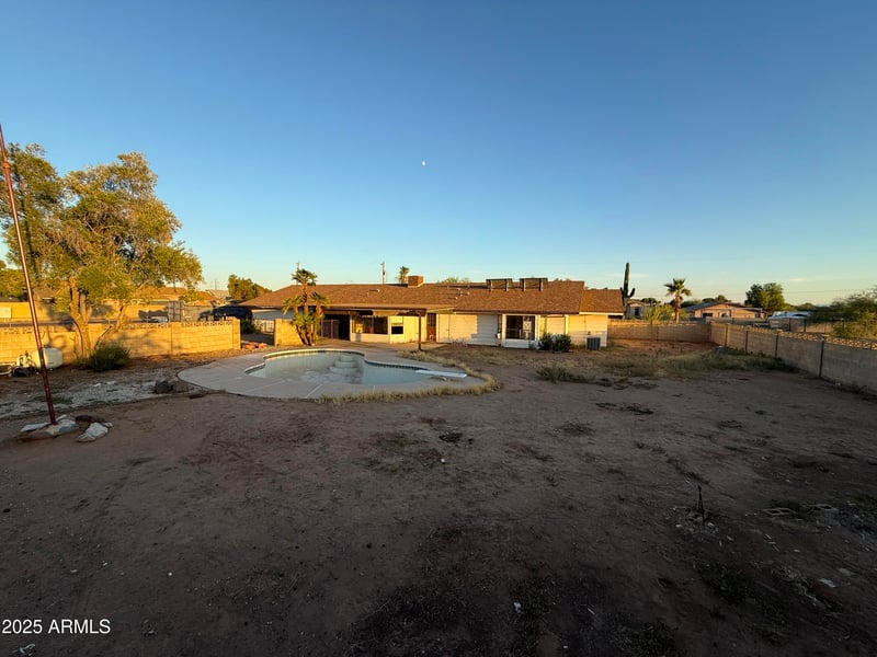 3714 Behrend Dr, Glendale, AZ 85308