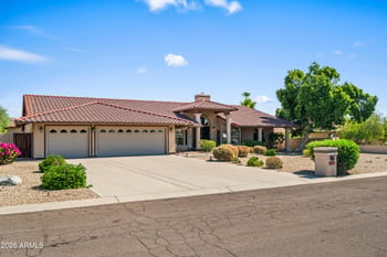 3714 Dakota Dr, Phoenix, AZ 85044