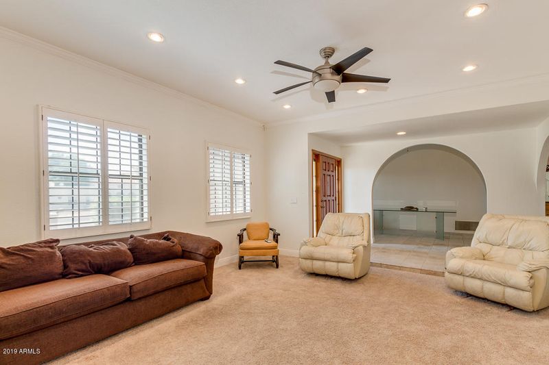 3714 E Shomi Ct, Phoenix, AZ 85044