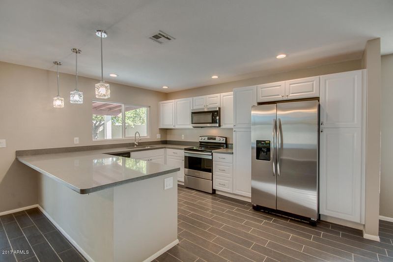 3714 W Calavar Rd, Phoenix, AZ 85053