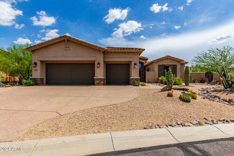 37143 N Greythorn Cir, Carefree, AZ 85377