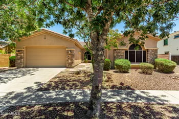3715 Skyline Dr, Gilbert, AZ 85297