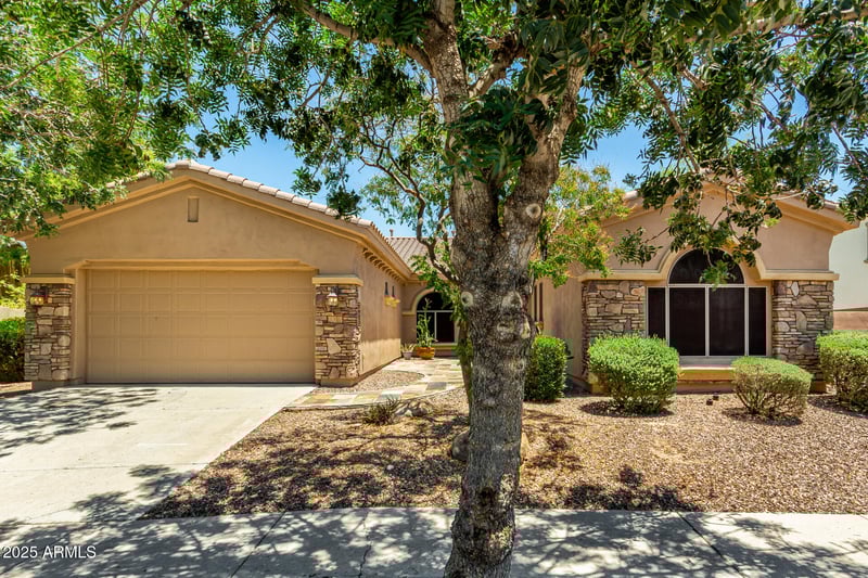 3715 Skyline Dr, Gilbert, AZ 85297