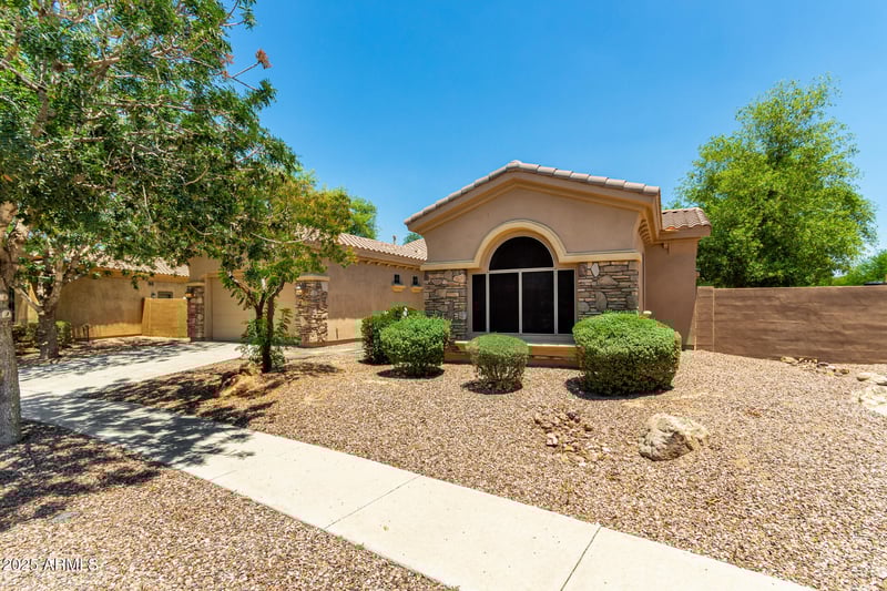 3715 Skyline Dr, Gilbert, AZ 85297