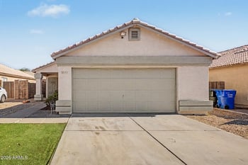 3715 Chama Dr, Glendale, AZ 85310