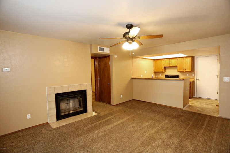 3716 E University Dr #1015, Mesa, AZ 85205