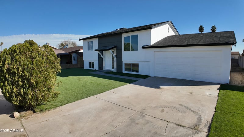 3717 Columbine Dr, Phoenix, AZ 85029