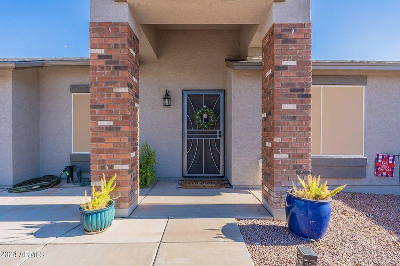 3717 E Whitehall Dr, San Tan Valley, AZ 85140