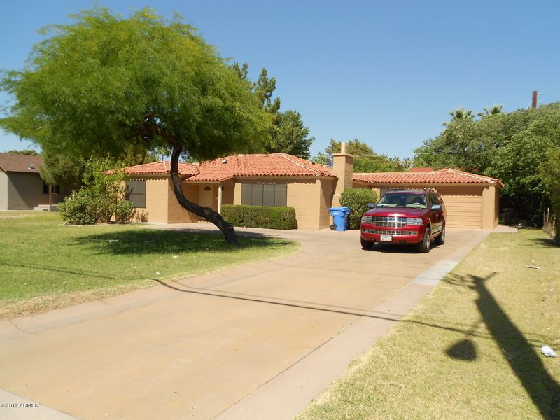 3717 N 32nd St, Phoenix, AZ 85018