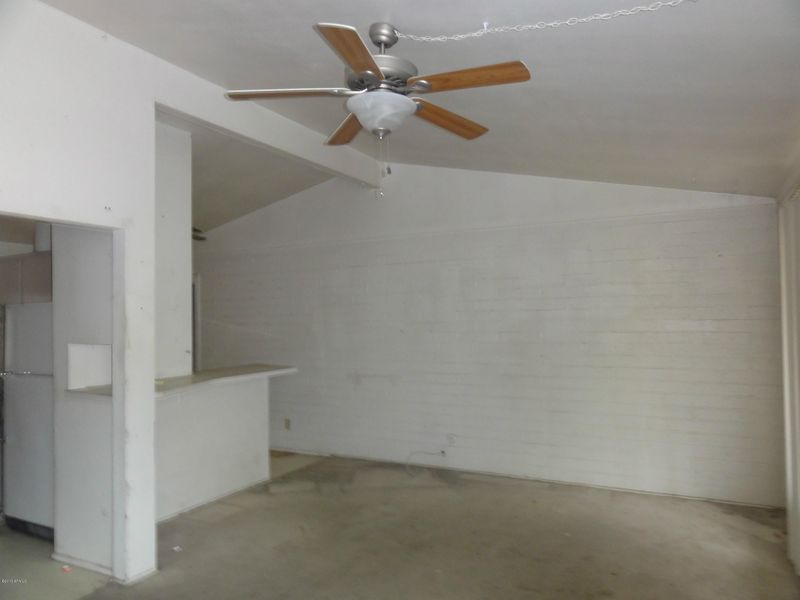 3717 W Seldon Ln, Phoenix, AZ 85051