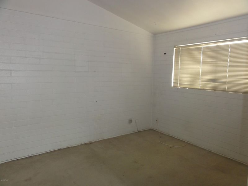 3717 W Seldon Ln, Phoenix, AZ 85051