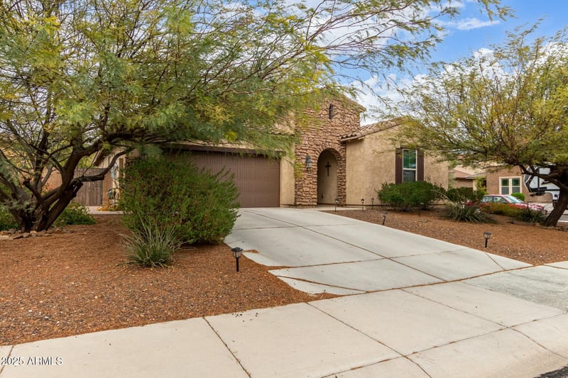 3718 Bingham Dr, New River, AZ 85087