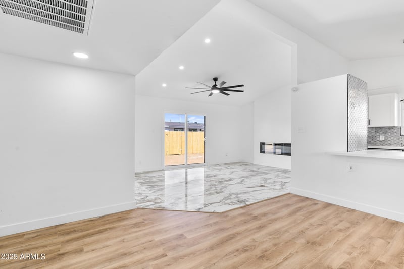 3718 Diana Ave, Phoenix, AZ 85051