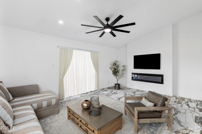 3718 Diana Ave, Phoenix, AZ 85051