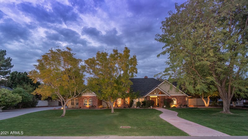 3718 E Pomegranate St, Mesa, AZ 85215