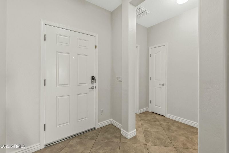 3718 E Vallejo Dr, Gilbert, AZ 85298