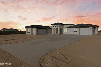 3719 335th Ave, Tonopah, AZ 85354