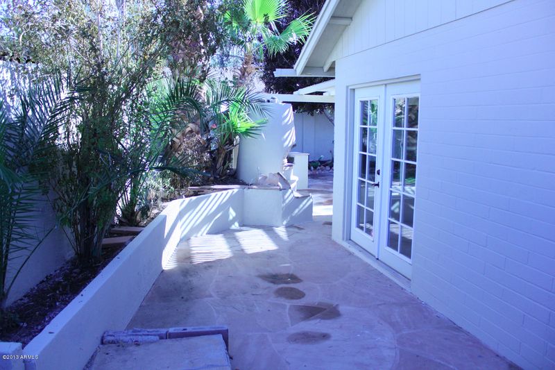 3719 E Morrow Dr, Phoenix, AZ 85050