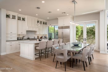 3719 E Sells Dr, Phoenix, AZ 85018