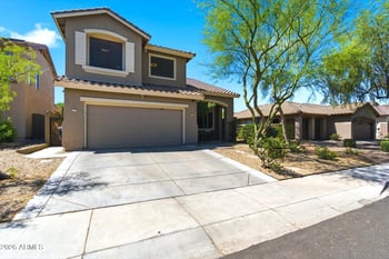 3719 Memorial Dr, Phoenix, AZ 85086