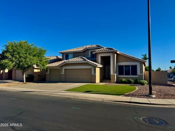 372 Arabian Dr, Gilbert, AZ 85296