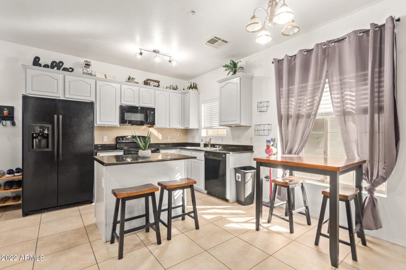 372 N 169th Ave, Goodyear, AZ 85338
