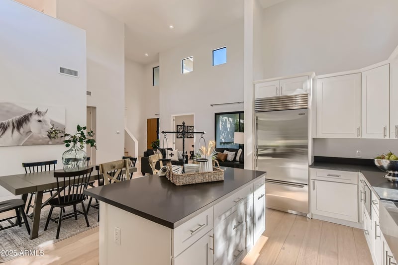 3720 40th Pl, Phoenix, AZ 85018