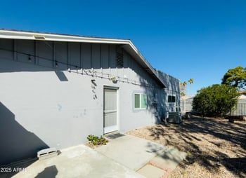 3720 Mauna Loa Ln, Phoenix, AZ 85053