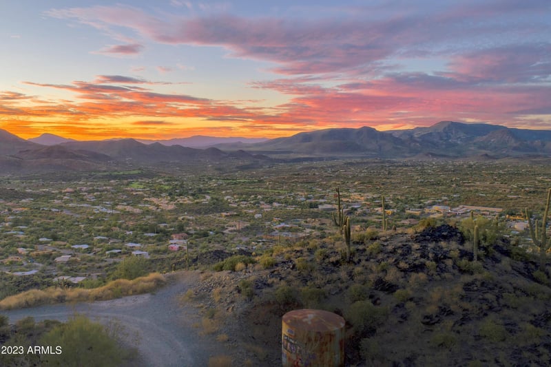 37200 School House Rd, Cave Creek, AZ 85331