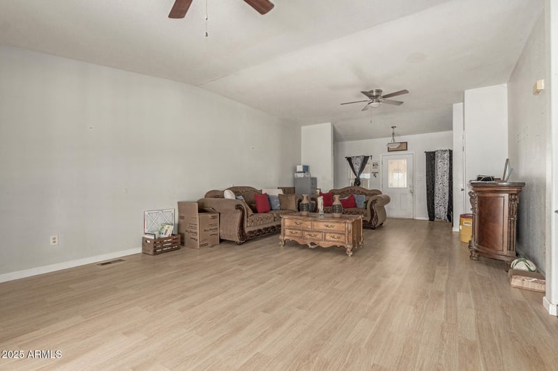 37203 Hilton Ave, Tonopah, AZ 85354