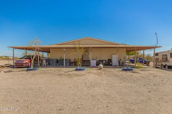 37203 Hilton Ave, Tonopah, AZ 85354