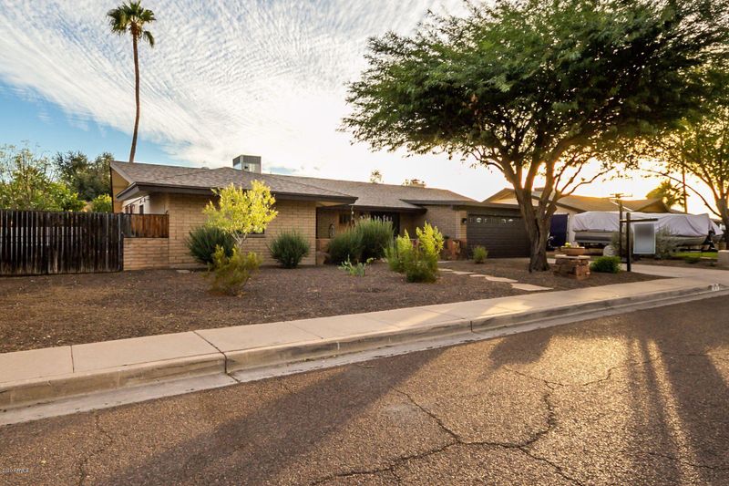 3721 E Cortez St, Phoenix, AZ 85028