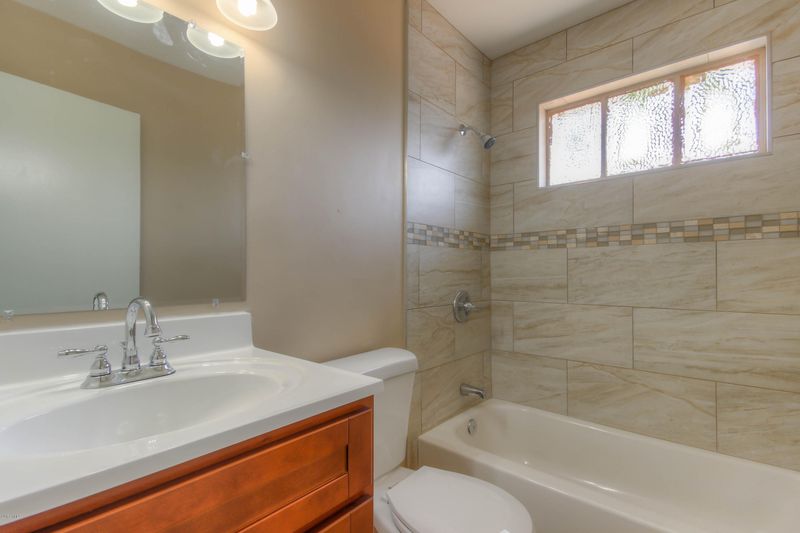 3721 W Osborn Rd, Phoenix, AZ 85019