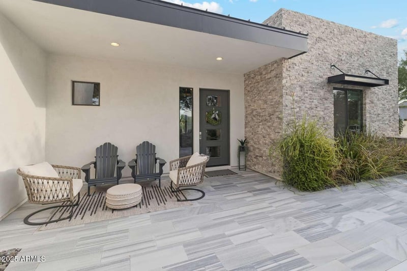 37215 11th Ave #B2, Phoenix, AZ 85086