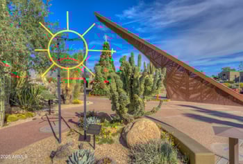 37221 Holiday Ln, Carefree, AZ 85377