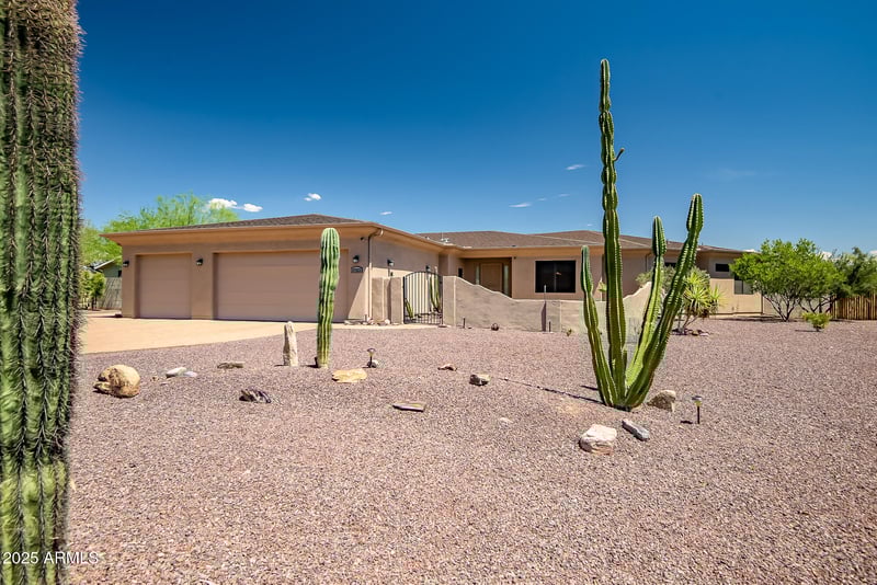 37223 22nd St, Phoenix, AZ 85086