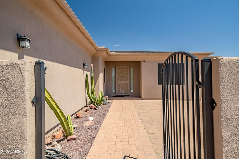 37223 22nd St, Phoenix, AZ 85086