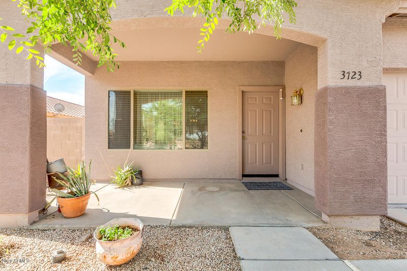 3723 W Lynne Ln, Phoenix, AZ 85041