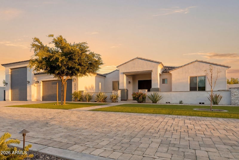 37233 N 11th Ave, Phoenix, AZ 85086