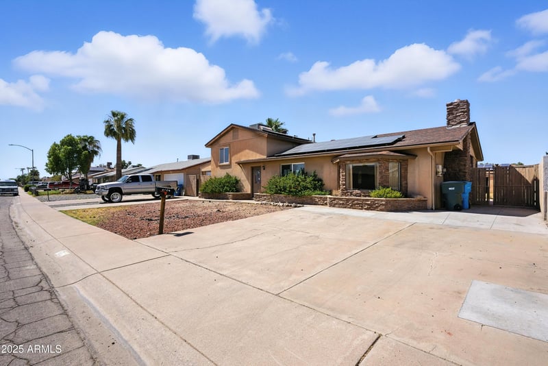 3724 Bloomfield Rd, Phoenix, AZ 85029