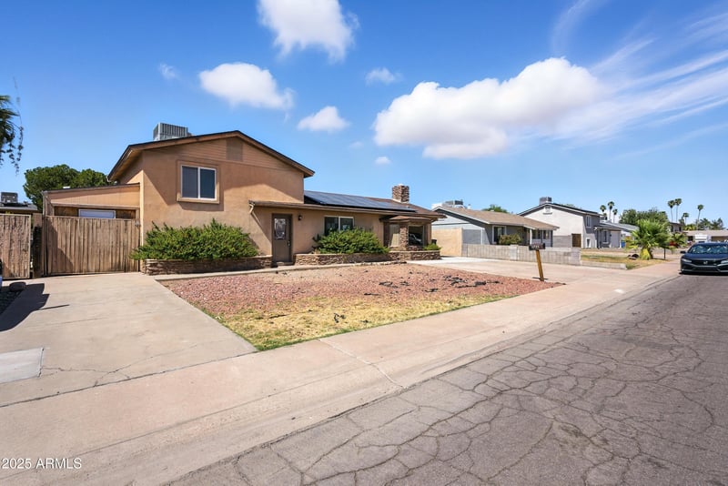3724 Bloomfield Rd, Phoenix, AZ 85029