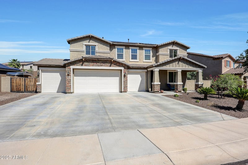 3724 Lanham Dr, New River, AZ 85087